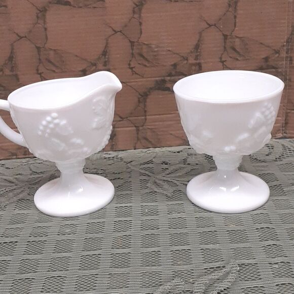 2 -pc Vintage Mid 20th Century Indiana Glass Company Sugar, Creamer - Picture 1 of 5